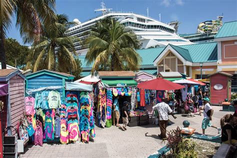 Shopping near Cruise Port: Shopping in Nassau 